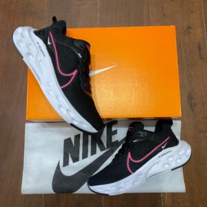 NIKE Zoom X