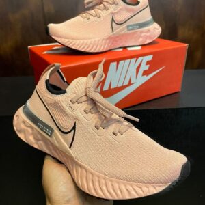 Nike React Infinity