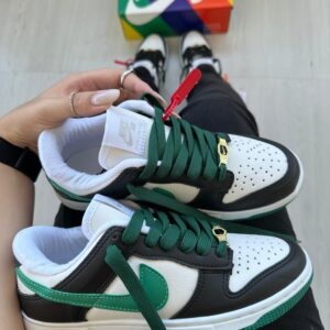 Nike SB Dunk Low